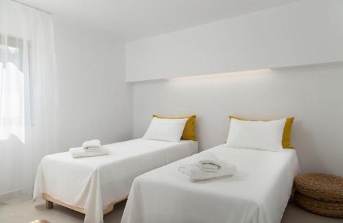 Andros Town House | Lemoni House