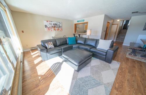 Lakeside Village House | Lenawee 1741 by SummitCove Lodging in Colorado