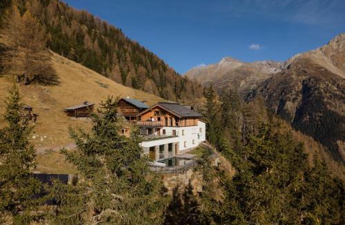 Soelden Ski Chalet | Leni Mountain Chalet