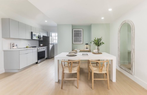 City Center Apartment | Lenox ID0022 - Two Bedroom Apartment, Sleeps 6