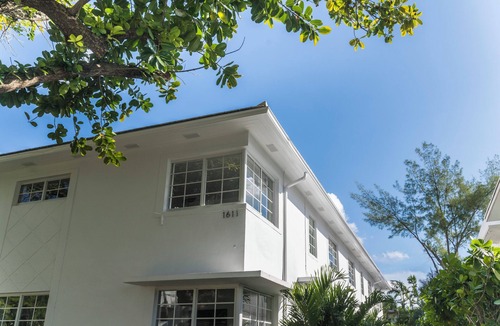 City Center Apartment | Lenox ID0027 - One Bedroom Apartment, Sleeps 4