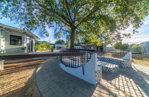 Simondium House | LEO Sky Guest House