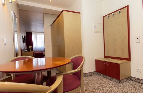 Ulm Hotel | LeoMar Hotel