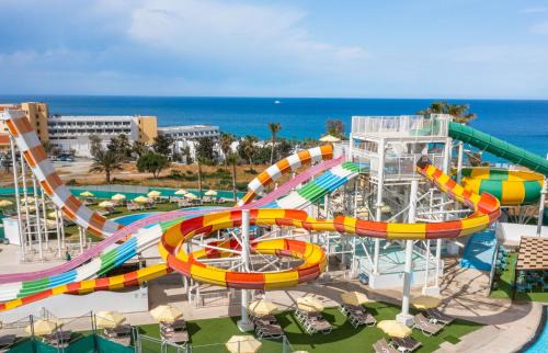 Chlorakas Resort | Leonardo Laura Beach & Splash Resort