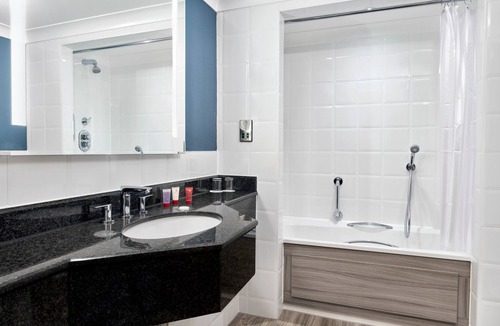 Southampton City Centre Hotel | Leonardo Royal Southampton Grand Harbour