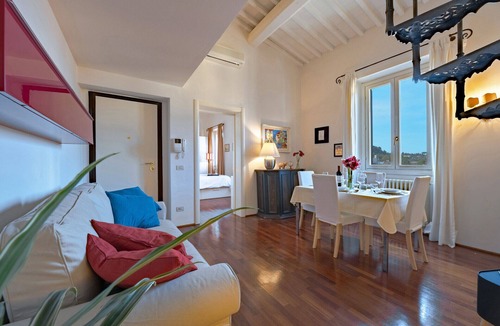 San Frediano Apartment | Leone Apartment