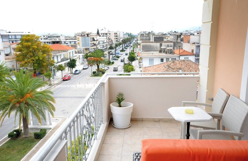 Sparta Apartment | Leonidas View