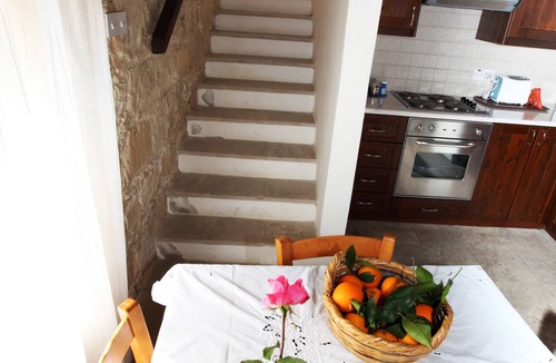 Goudi Apartment | Leonidas Village Houses