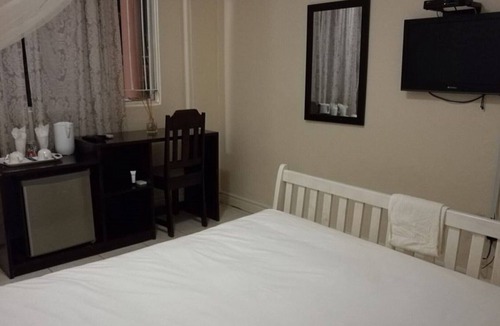 Livingstone House | LePatino Guest House