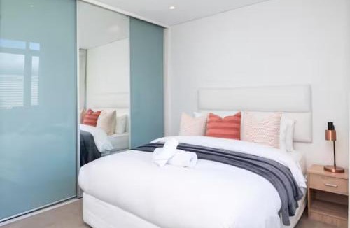 Camps Bay Apartment | Leppelle Atlantic Sandy Retreat