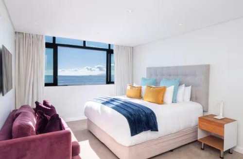 Camps Bay Apartment | Leppelle Atlantic Sandy Retreat