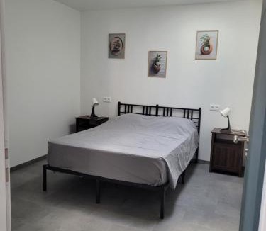 Secondigny House | Les écuries