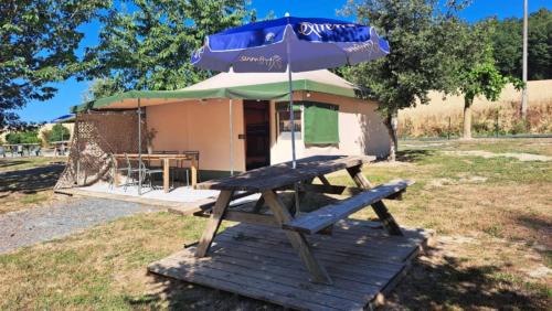 Saint-Jean-Saint-Germain Other | Les 2 étangs La Foulonnerie Lodge - Tente