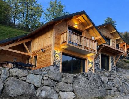 Saint-Michel-de-Chaillol Ski Chalet | Les 2 Chalets Alpins & Bains Nordiques