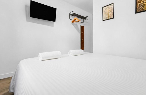 Jaunay-Marigny House | Les 3 Clés de Jaunay, La Maison Familiale, 6ch, Piscine, Jacuzzi