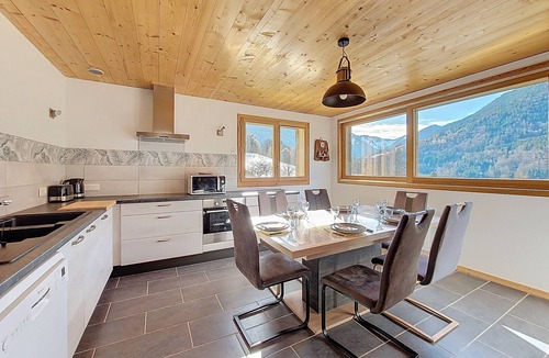 Le Biot Apartment | Les 3 Soeurs - 2 bedrooms - 6 people - Mountain view - Quiet garden