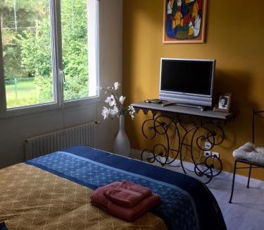 La Milesse House | Les Acacias