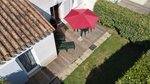 Le Chateau-d'Oleron House | Les Amareyeurs - Ile d'Oléron - Maison classée 3 étoiles avec piscine - Clim - Vélos