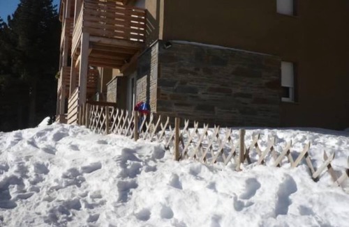Les Angles Apartment | Les Angles: Skiing Hiking Mountain biking Fishing