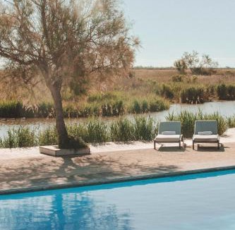 Saintes-Maries-de-la-Mer Hotel | Les Bains Gardians