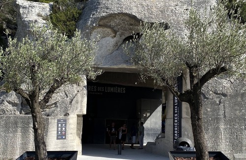 Les Baux-de-Provence Apartment | Les Baux-beaux, bel Appartement en Plein Coeur de la Vallée des Baux de Provence