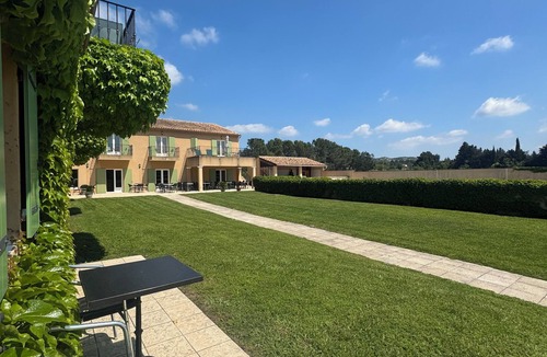 Mouries Hotel | Les Baux de Provence-Mouriès-Voyaging in the 21st century is a question of comfort