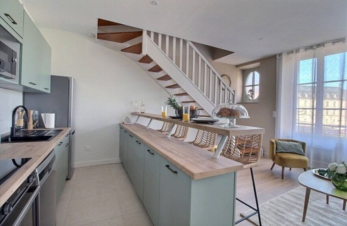 Bourges Apartment | Les Beaux-Arts - Duplex au Cœur de la Ville