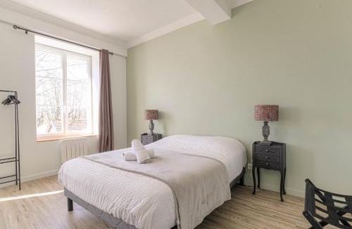 Beauregard Apartment | Les Berges de Saône - 2 à 12 personnes