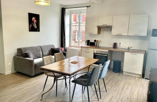 Beauregard Apartment | Les Berges de Saône - 2 à 12 personnes