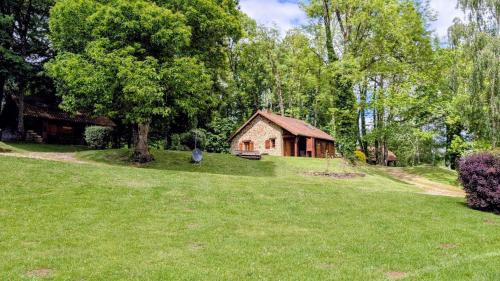 Cussac House | Les bouleaux