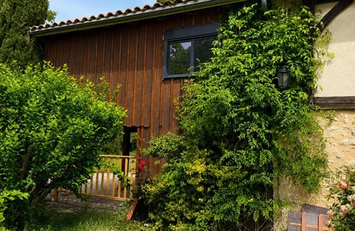 Noaillan Bed & Breakfast | Les cabanes