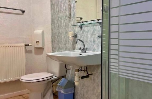 Annot Hotel | Les callunes