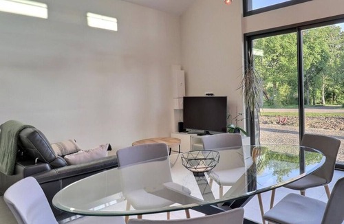 Melesse House | Les Capucines - MELESSE
