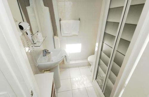 Enclos Hotel | Les Cascades - Hôtel de Charme