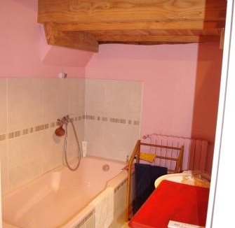 Saint-Andelain House | Les Cassiers