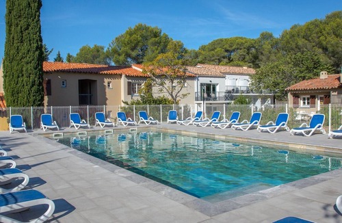 Boulouris-sur-Mer Apartment | Les Chênes Verts by Interhome