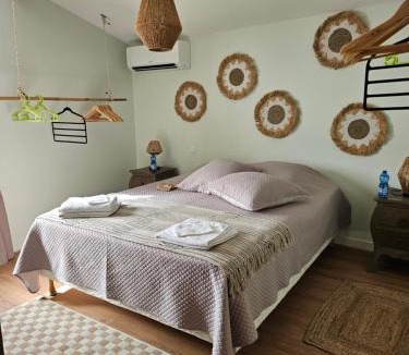 Peyrins House | LES CHAISES LONGUES