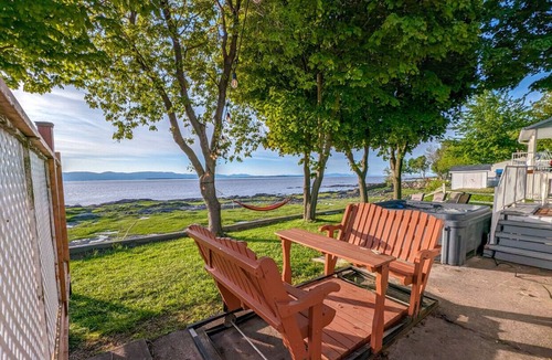 Cap-Saint-Ignace Ski Chalet | Les Chalets Bleus - Family escape by the river banks - Cottage 7