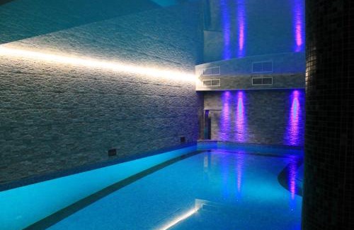 Les Gets Ski Chalet | Les Chalets d'Adelphine & SPA