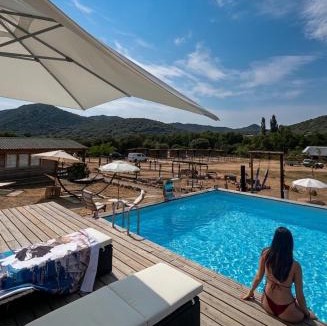 Occhiatana House | Les Chalets de Tesa