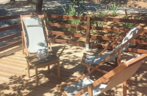 La Garde-Freinet Ski Chalet | Les Chalets du Golfe de St Tropez " Pomme de Pin"