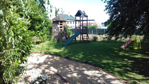 Sambreville Bed & Breakfast | Les chambres de la Cour