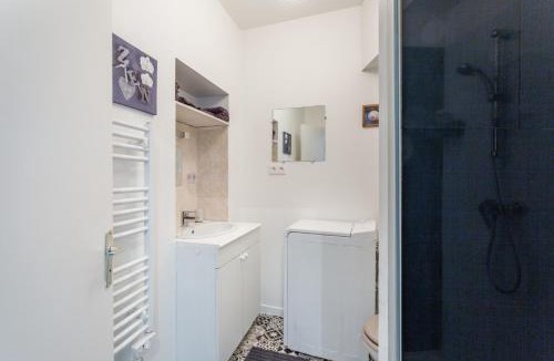 Vitre Apartment | Les Claviers