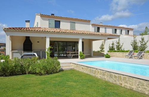 Malaucene House | Les Collines