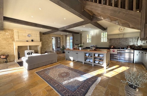 Saint-Chamassy House | LES COMBETTES - air-conditioned luxury house with heated pool and view*