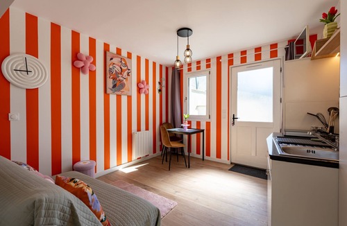 Belleme Apartment | Les Confettis - Studio coloré au coeur de Bellême