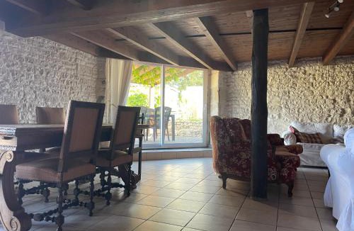 Duil-sur-le-Mignon House | Les Constellations, 8 gite complex, 53 people, marriage, birthday, etc