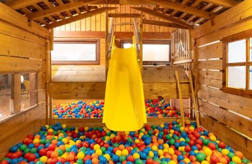 La Chapelle-d'Abondance Hotel | Les Cornettes