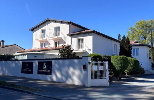 Blanquefort Hotel | Les Criquets Hôtel & Spa