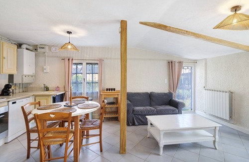 Jayac House | Les crouquets - Le logis